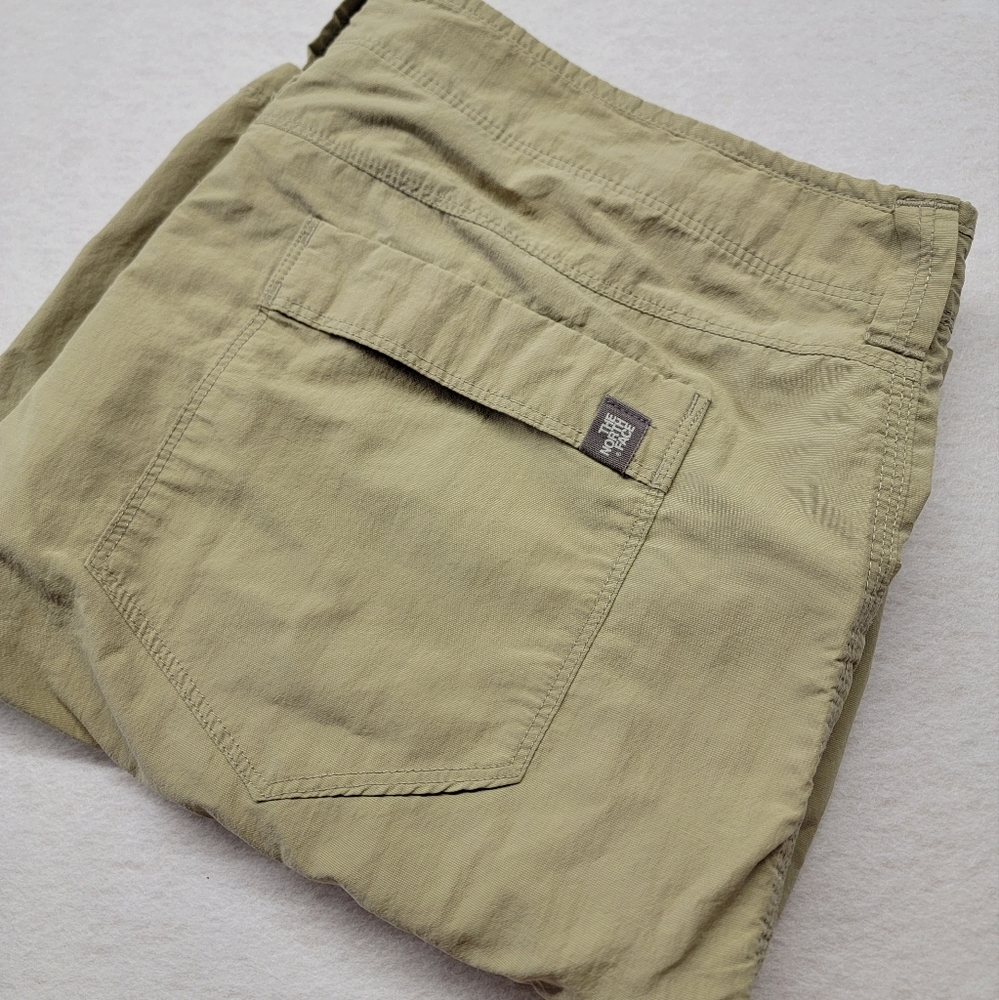 Mens The North Face Cargo Shorts hiking fishing‎ tan size 36
